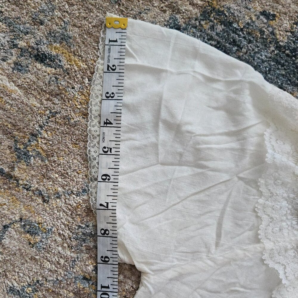 90's Antique Keyhole Blouse - Picture 15 of 16